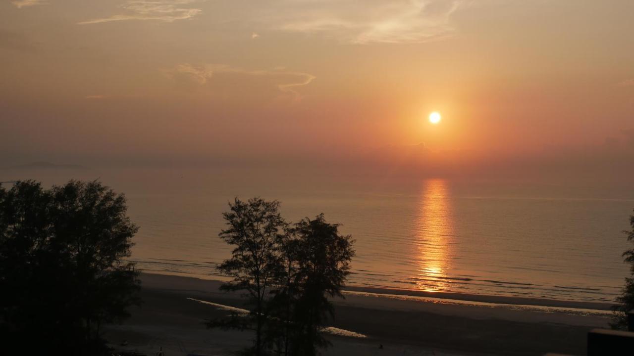 Sea La Vie @ Swiss Garden Resort Residence Kuantan Luaran gambar